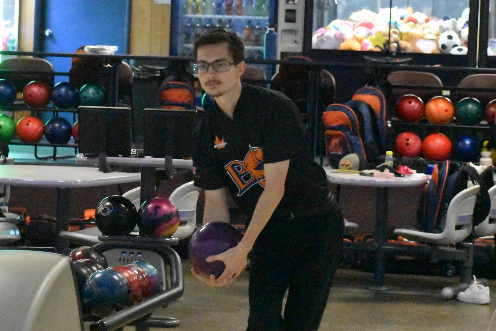 Baker Bowling Closes Out 2024 with Las Vegas Tournaments