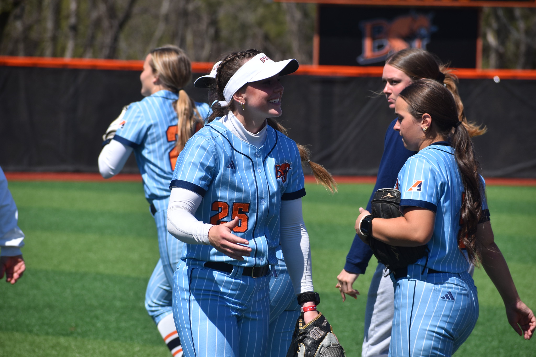 Wildcats Clinch Heart Tournament Spot with Weekend Split at CMU, MNU