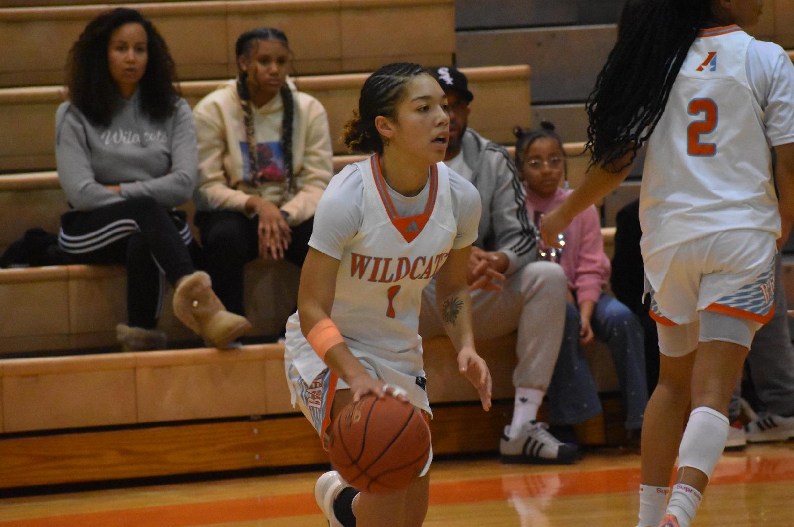 Late Free Throws Sink Wildcats in Road Matchup at CMU