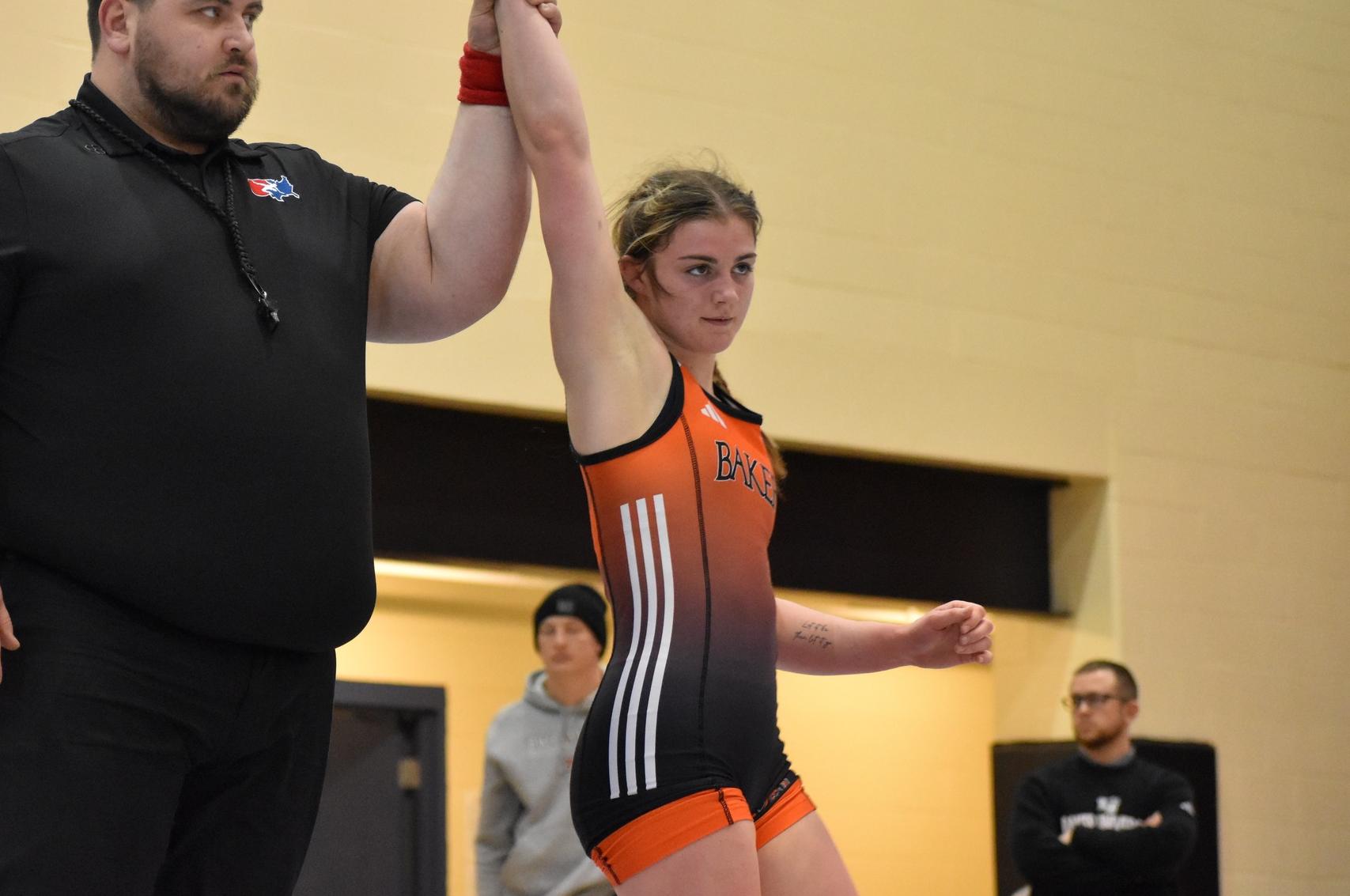 Kylee Slyter arm raise at the Warrior Open